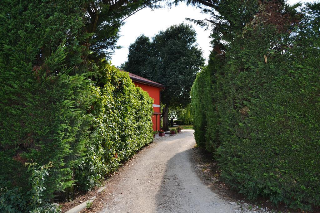Agriturismo Ca' La Pergola Lugagnano Exterior photo
