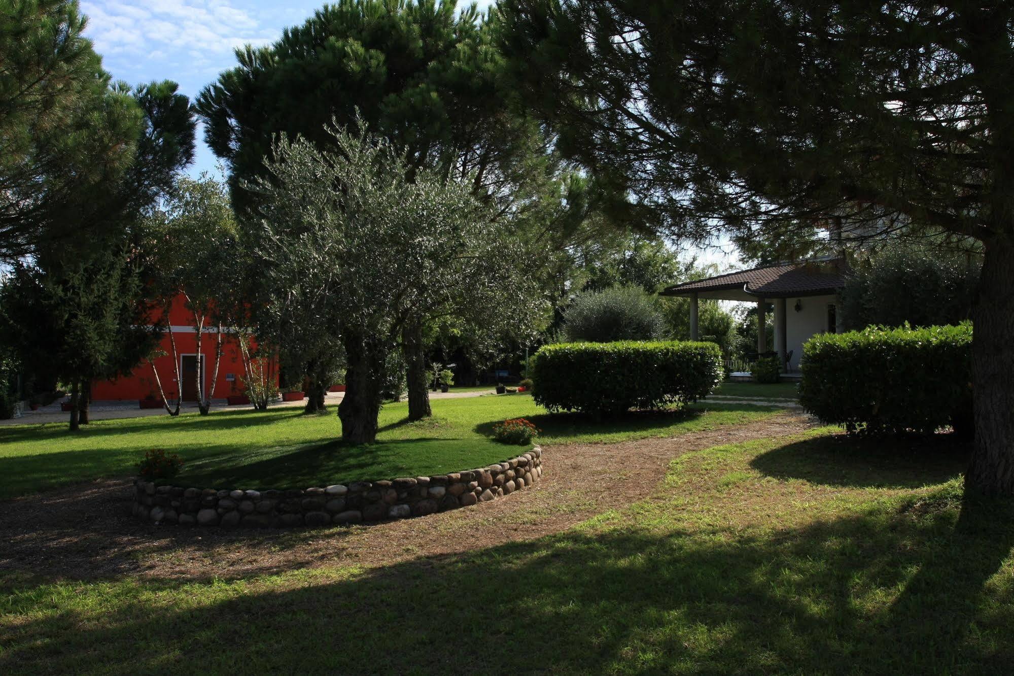 Agriturismo Ca' La Pergola Lugagnano Exterior photo